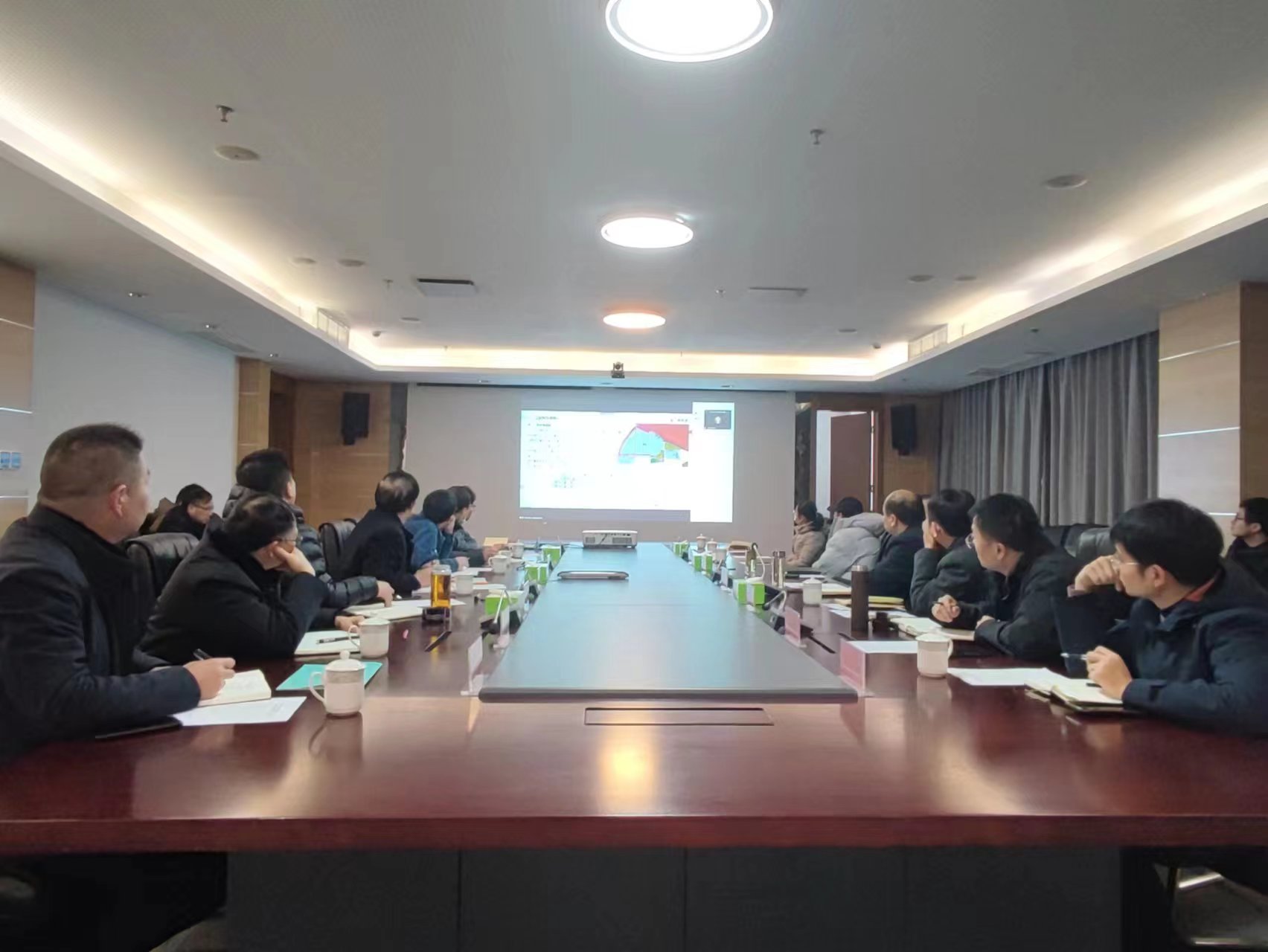 集團召開黃海新區濱海片區供熱管道、公共2.jpg